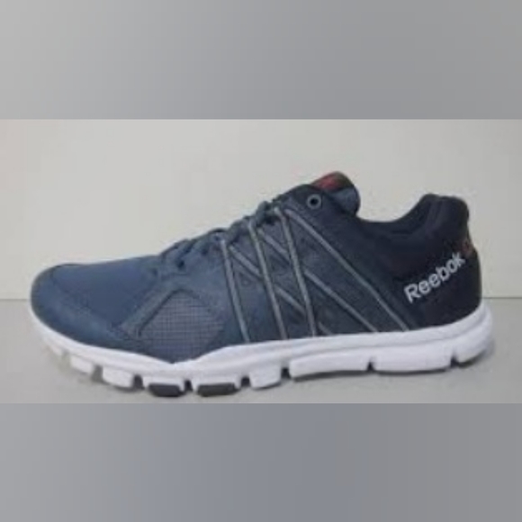 Reebok ar3216 Yourflex Train 8.0-Memory Stretch Size 8½ - Picture 2 of 11